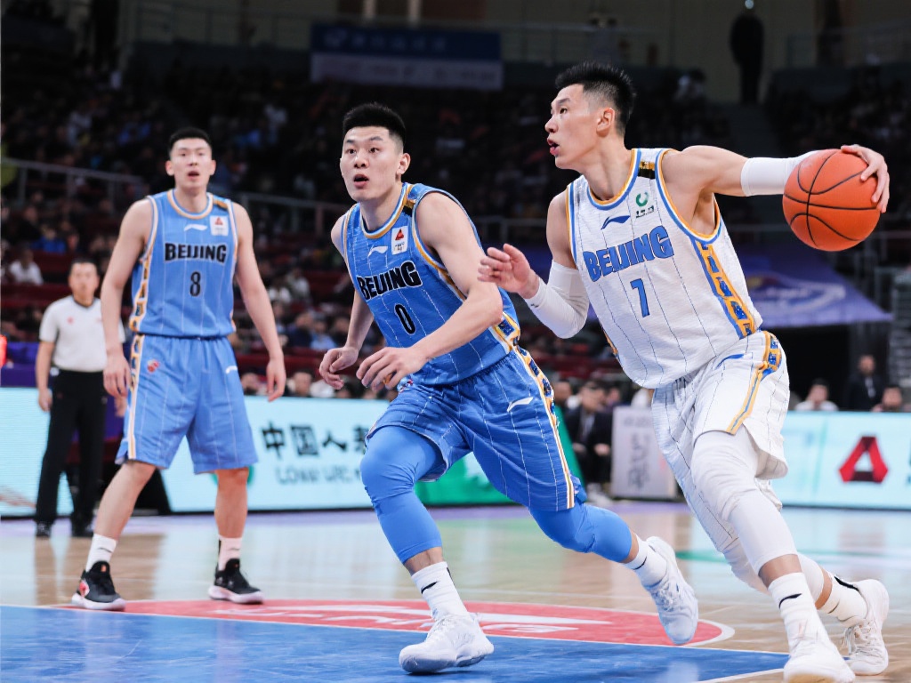 北京队在赛季初表现不尽如人意，但随着阵容